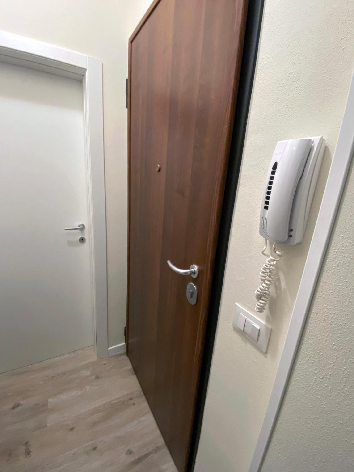 Appartamento Anna - Comfort E Stile In Centro Storico Imola Exteriör bild