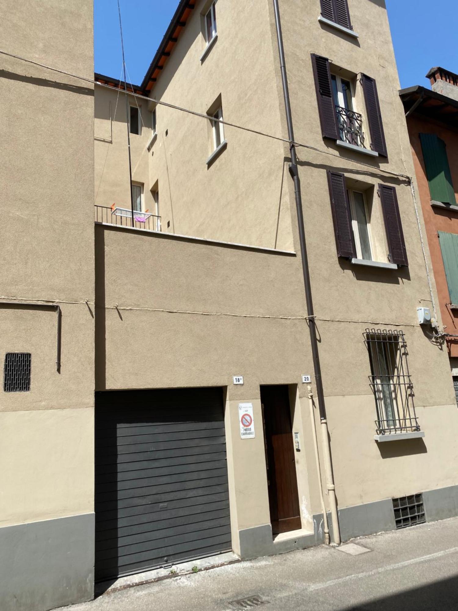 Appartamento Anna - Comfort E Stile In Centro Storico Imola Exteriör bild