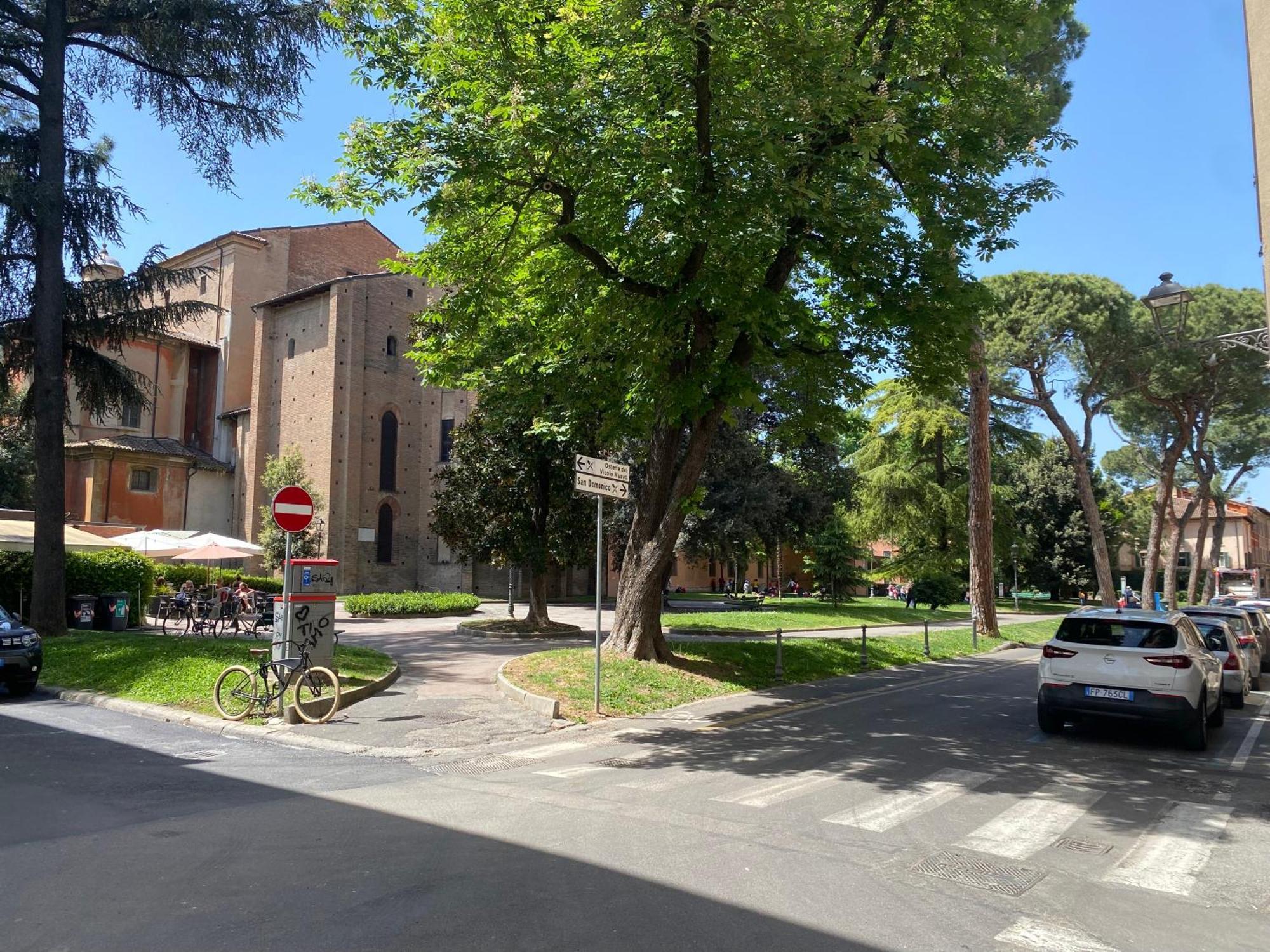 Appartamento Anna - Comfort E Stile In Centro Storico Imola Exteriör bild