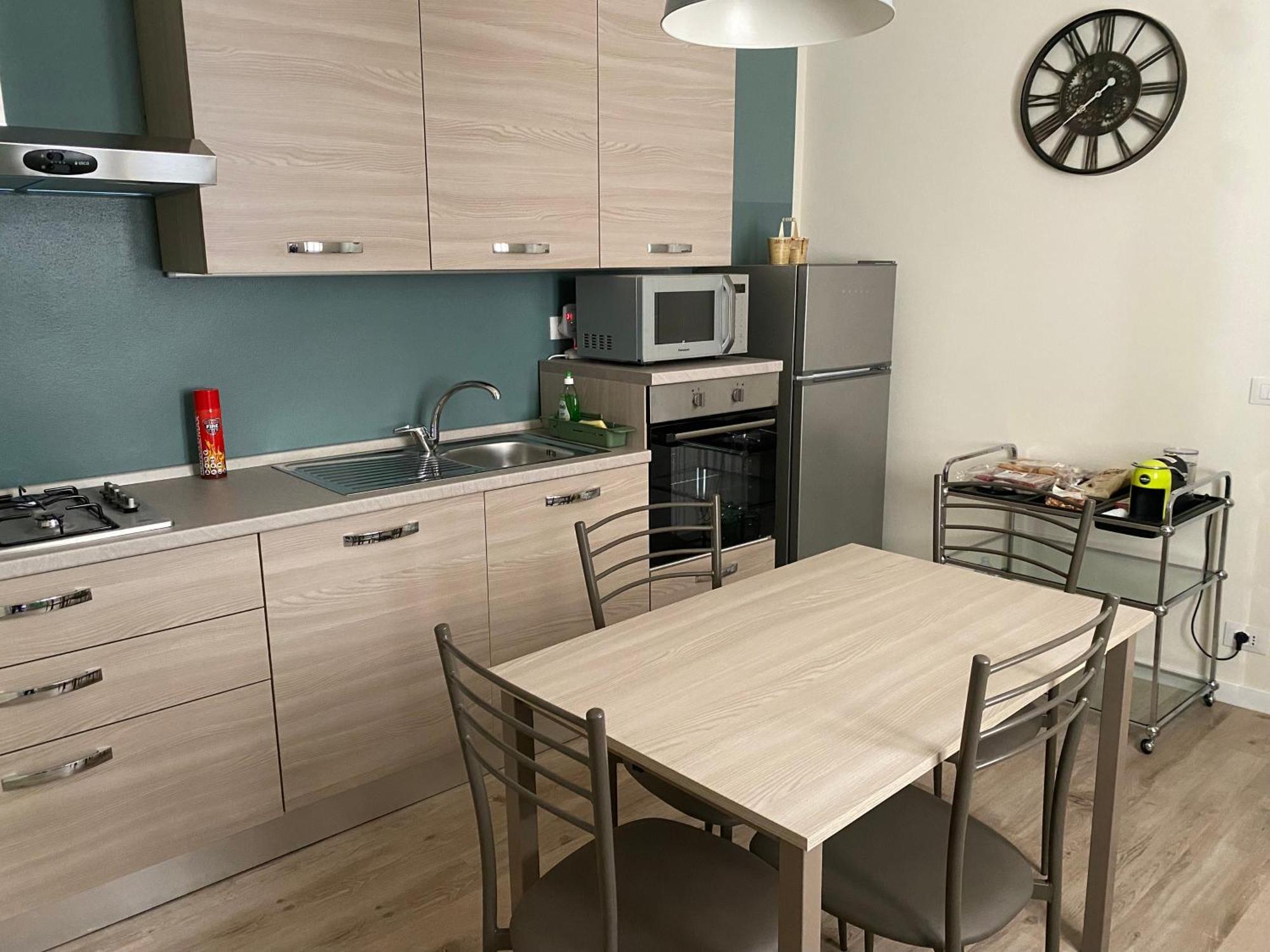 Appartamento Anna - Comfort E Stile In Centro Storico Imola Exteriör bild